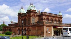 The fabulous Pavilion Theatre on the seafront, Gorleston-on-Sea, Norfolk Wallpaper