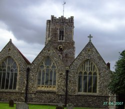 St Andrews Church, Gorleston-on-Sea, Norfolk Wallpaper