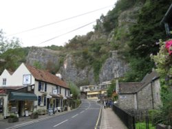 Street scape Cheddar, Somerset Wallpaper