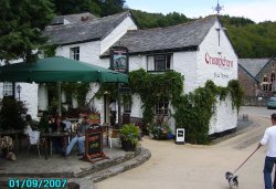 Crumplehorn Inn, Polperro, Cornwall Wallpaper