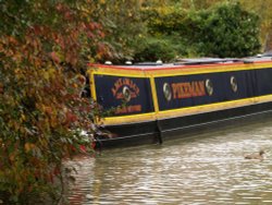 'Pikeman' narrowboat, Lower Heyford wharf, Oxon Wallpaper