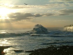 heavy seas off the Heugh Break water