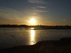 Dusk at Heybridge Basin, Essex Wallpaper