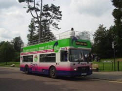 Open-Top Bus in Bath Wallpaper