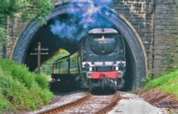 City of Wells on the Keighley Worth Valley Railway Wallpaper