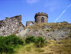 Old John, Bradgate Park, Leicestershire Wallpaper