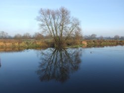 River Soar near Sileby lock Wallpaper