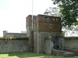 Upnor Castle Wallpaper