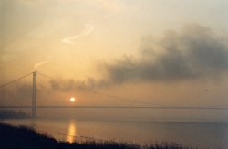 Humber Bridge, Hessle, East Riding of Yorkshire Wallpaper