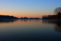 Sunrise at Fairlands Valley Park, Stevenage, Hertfordshire Wallpaper