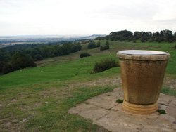 Dover's Hill, Chipping Campden, Gloucestershire Wallpaper