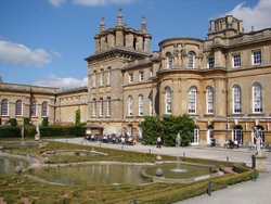 Blenheim Palace, Woodstock, Oxfordshire Wallpaper