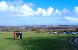 I can see for miles, Highdown Hill Wallpaper