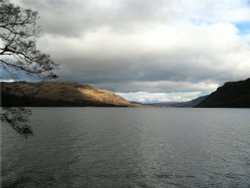 A cold February afternoon on Ullswater. Wallpaper