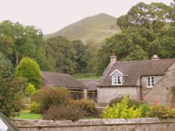 Ilam Stone Cottage Wallpaper