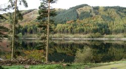 Autumn on Thirlmere, Cumbria. Wallpaper