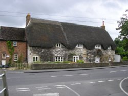 Maddington Street, Wiltshire Wallpaper