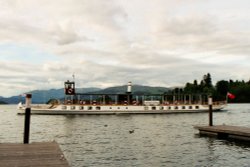 Bowness bay, Windermere, Cumbria Wallpaper