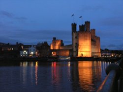 The Castle at Twilight, Gwynedd, Wales Wallpaper