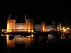 The Castle at Night, Gwynedd, Wales Wallpaper