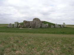 The Long Barrow, Autumn 07 Wallpaper