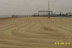 The Beach at Great Yarmouth, Norfolk Wallpaper