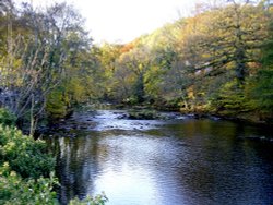 River nr Ambleside, Cumbria. Wallpaper