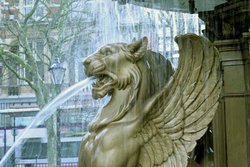 Lion fountain, Leicester, Leicestershire Wallpaper