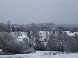 April snow, Sudbury, Greater London Wallpaper