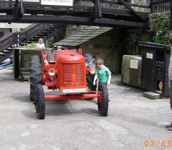 Tractor Wallpaper