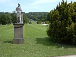 Chatsworth garden statue and lawns Wallpaper