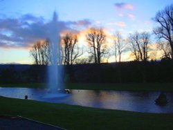 The Emperor Fountain at sunset Wallpaper