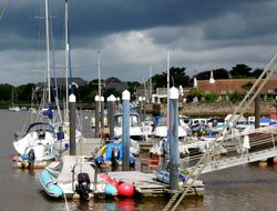 Topsham marina Wallpaper