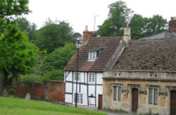 Old House in a Church Close Wallpaper