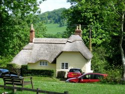 Thatched Cottage on Longleat Estate Wallpaper