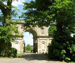 Entrance to Drive of Longleat House Wallpaper