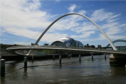 Gateshead Millennium Bridge. Bridge closed Wallpaper