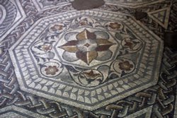 mosaic floor Wallpaper