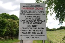 Sign near Holwell