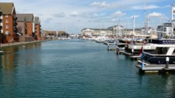 Sovereign Harbour, eastbourne, East sussex Wallpaper