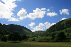 The fields and fells around Glencoyne Bay, Ullswater, Wallpaper