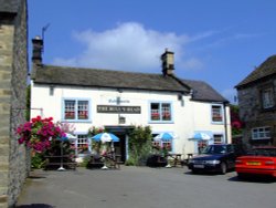 The Bulls Head pub, Ashford Wallpaper