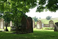 St. Andrews churchyard. Wallpaper