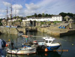 The Harbour Wallpaper