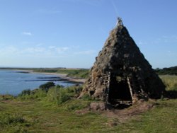 Reconstructed stone age hut Wallpaper