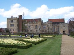 Penshurst Place and Gardens, Penshurst, Kent Wallpaper