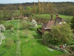 Sissinghurst Castle Garden, Sissinghurst, Kent Wallpaper