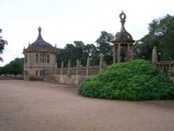 Montactute House, Montacute, Somerset Wallpaper