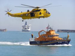 Dover Regatta Air-Sea Rescue display. Wallpaper