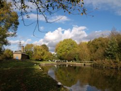 Grand Union Canal, near Cheddington, Bucks. Wallpaper